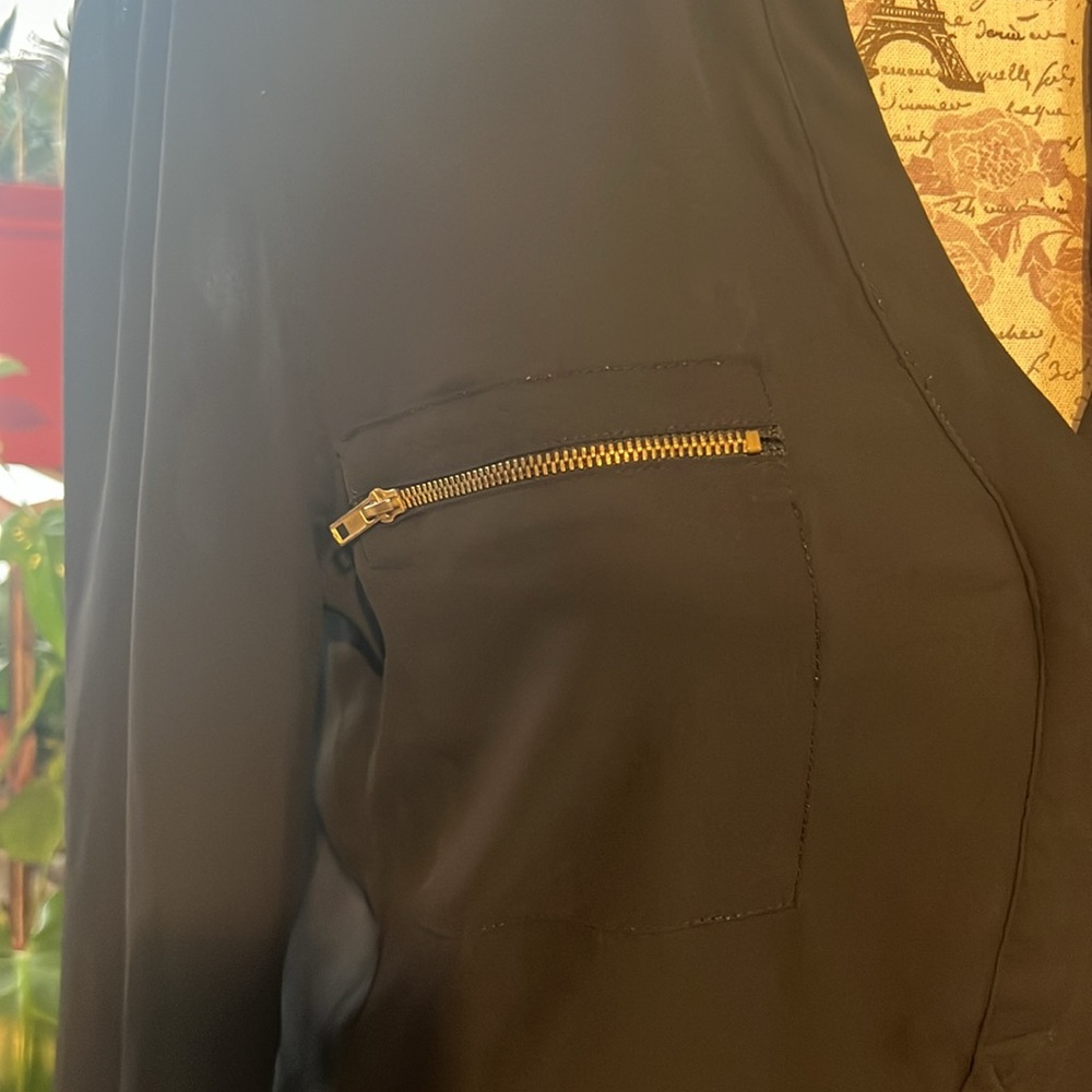 MNK blouse - Picture 2 of 6